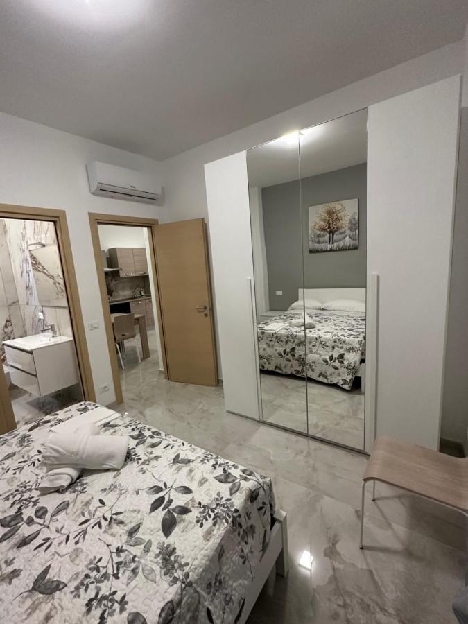Casa Angela Vista Mare Apartment Ventimiglia Ngoại thất bức ảnh