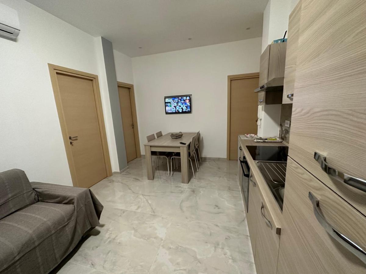 Casa Angela Vista Mare Apartment Ventimiglia Ngoại thất bức ảnh