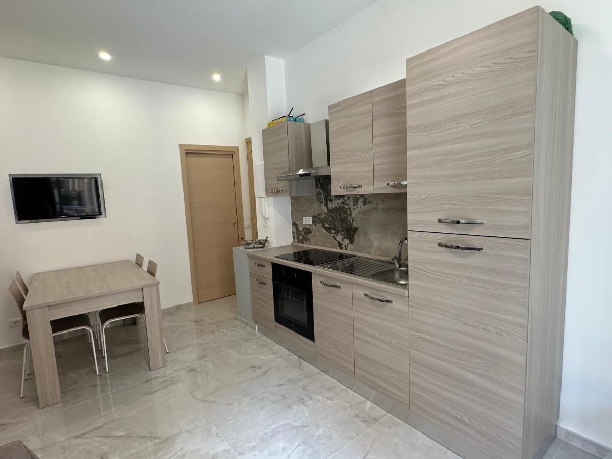 Casa Angela Vista Mare Apartment Ventimiglia Ngoại thất bức ảnh